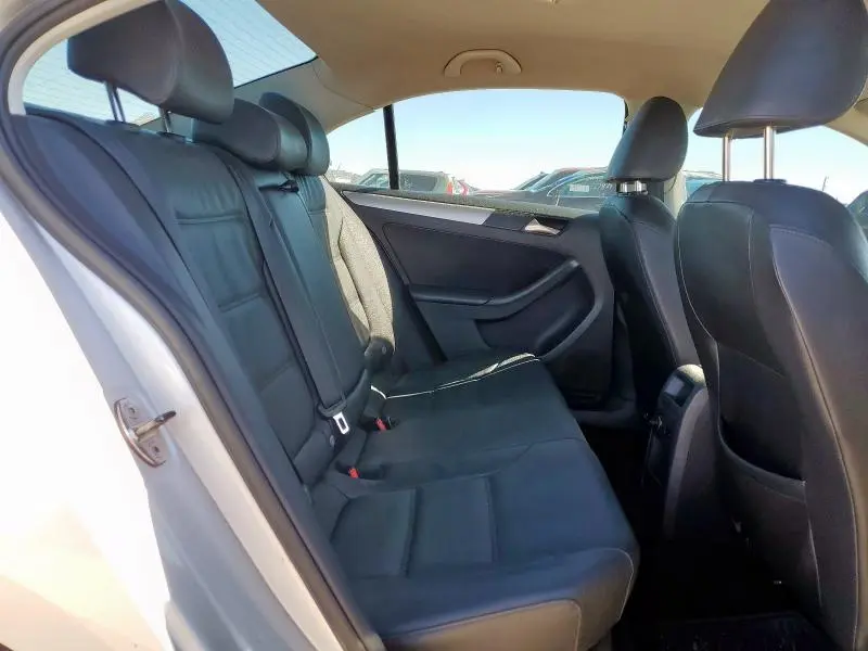 2012 VOLKSWAGEN JETTA TDI  