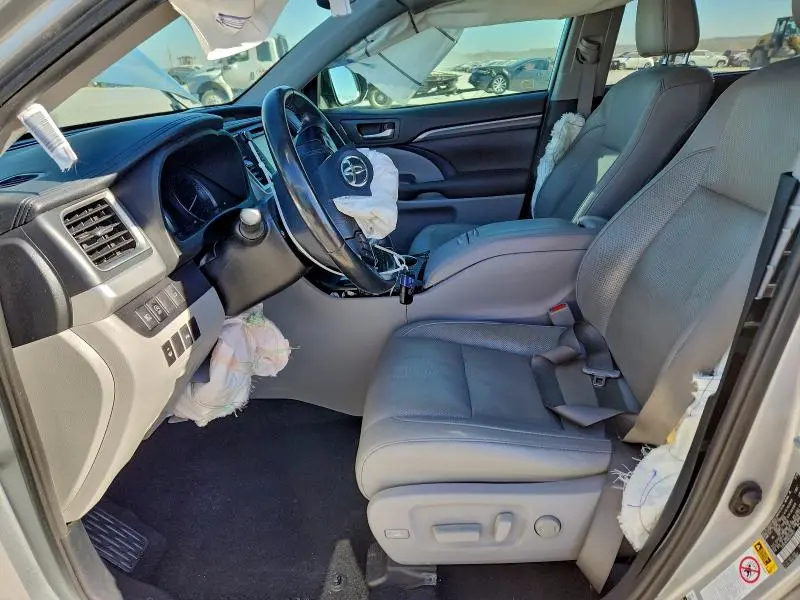 2019 TOYOTA HIGHLANDER LIMITED  