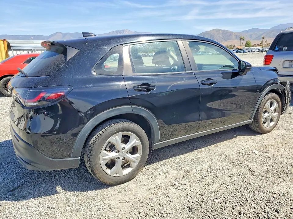 2023 HONDA HR-V LX  