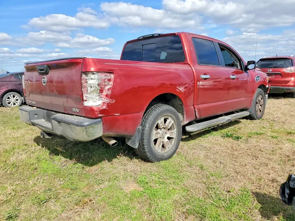 2017 NISSAN TITAN SV  