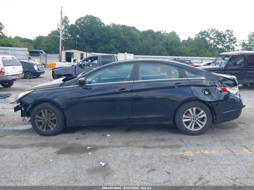 2011 HYUNDAI SONATA GLS