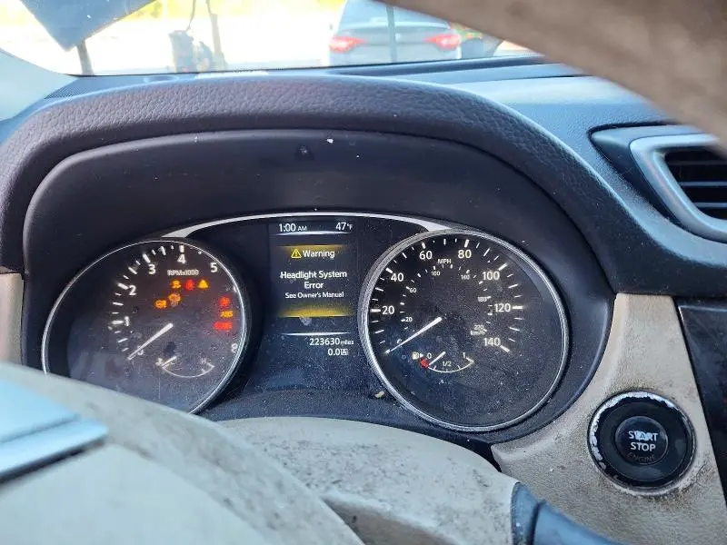 2015 NISSAN ROGUE SV  