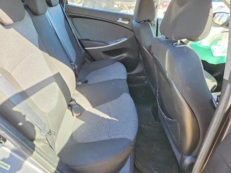 2014 HYUNDAI ACCENT GS  