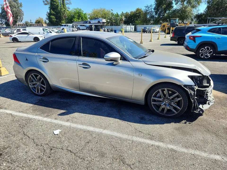 2019 LEXUS IS 300  