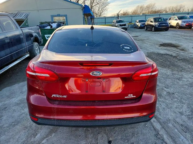 2016 FORD FOCUS SE  
