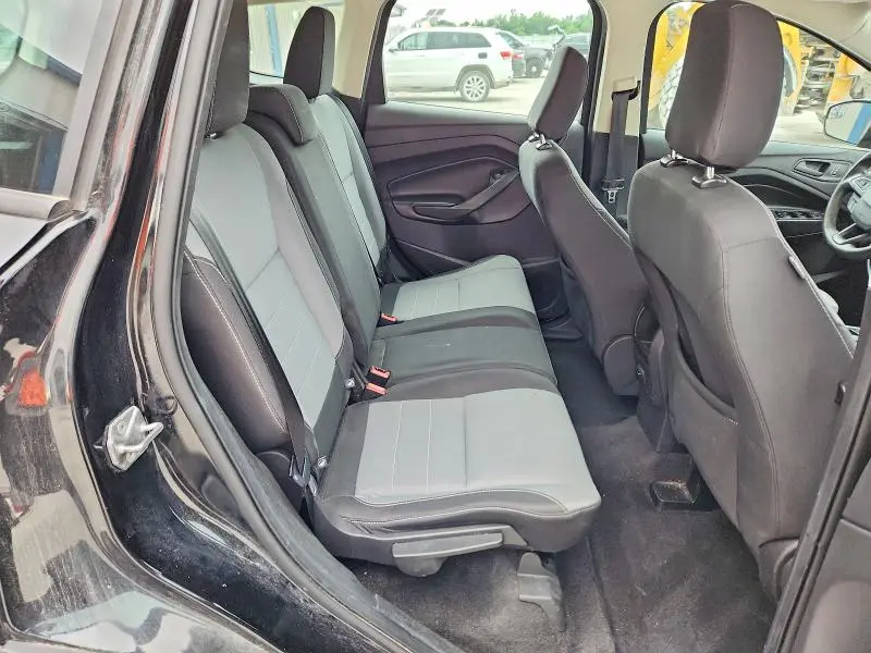 2018 FORD ESCAPE S  
