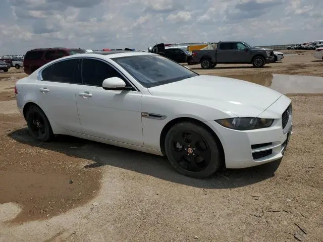 2018 JAGUAR XE 