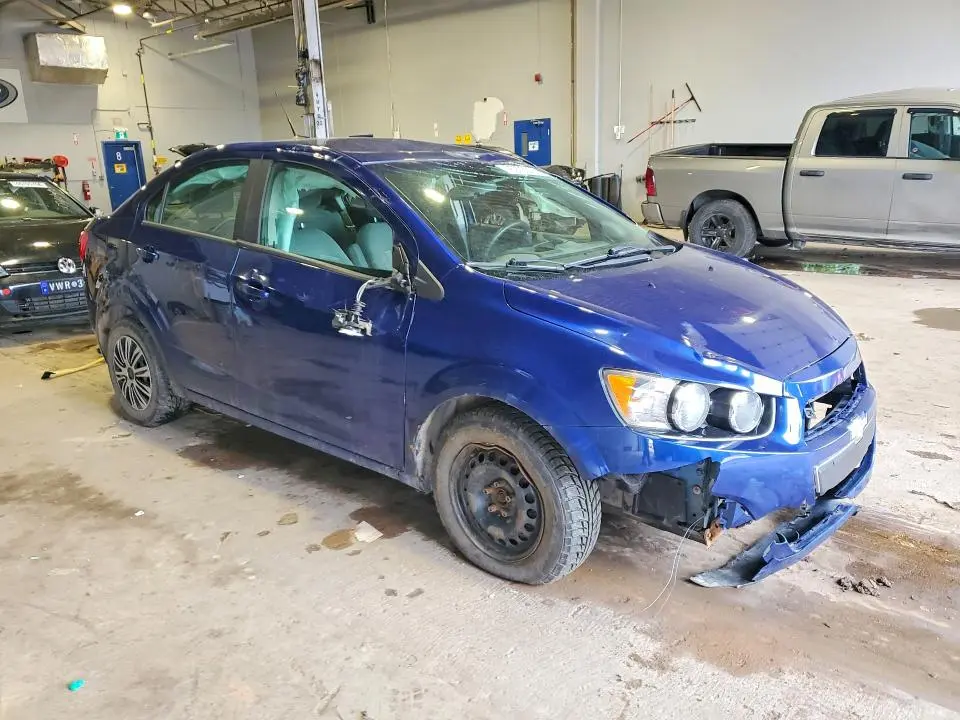 2013 CHEVROLET SONIC LS  