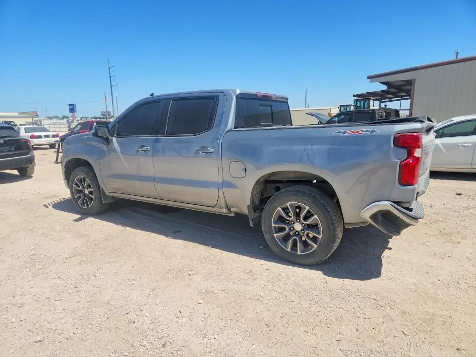 2025 CHEVROLET SILVERADO K1500 LT  