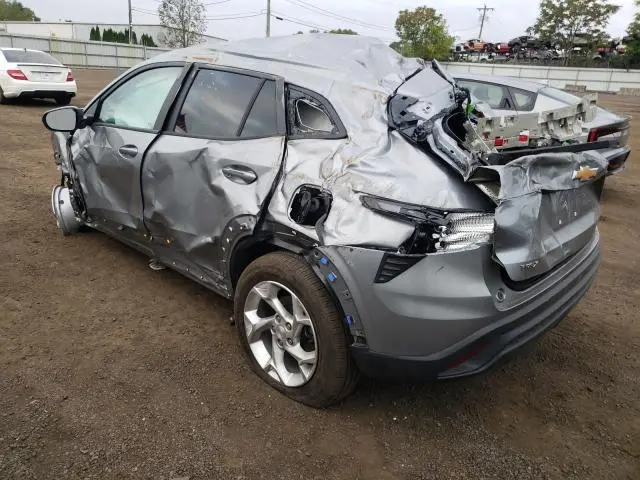 2025 CHEVROLET TRAX LS  