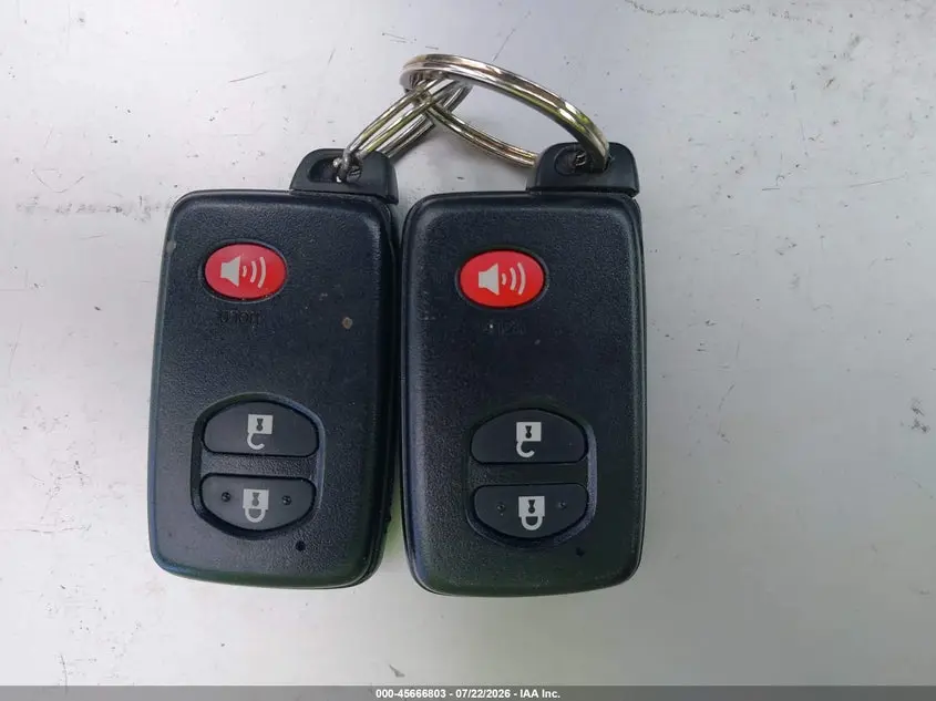 2011 TOYOTA RAV4 LIMITED