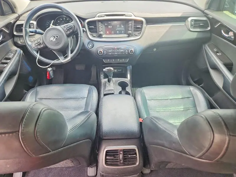 2017 KIA SORENTO EX  