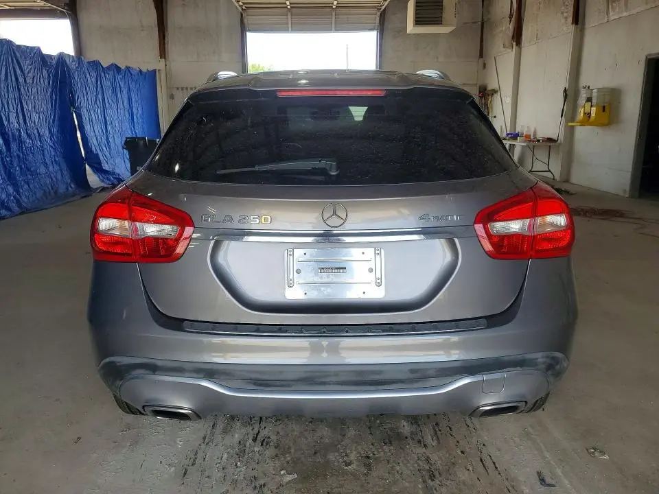 2018 MERCEDES-BENZ GLA 250 4MATIC  