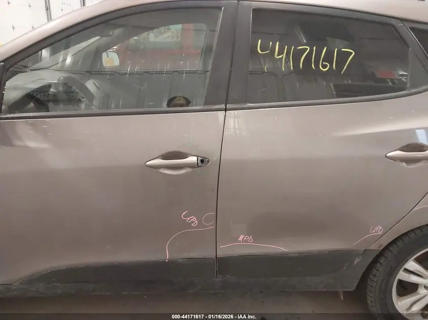 2012 HYUNDAI TUCSON GLS