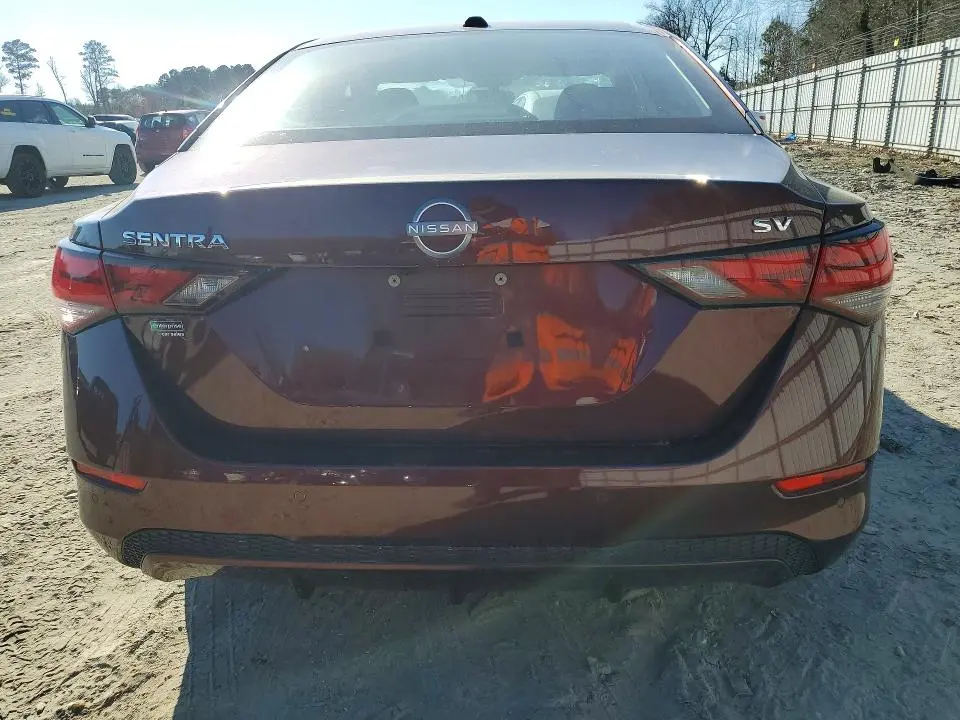 2024 NISSAN SENTRA SV  