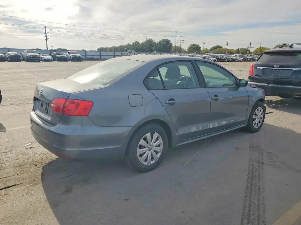 2014 VOLKSWAGEN JETTA BASE  