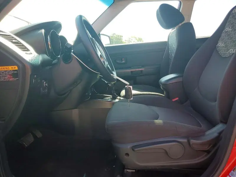 2011 KIA SOUL +  
