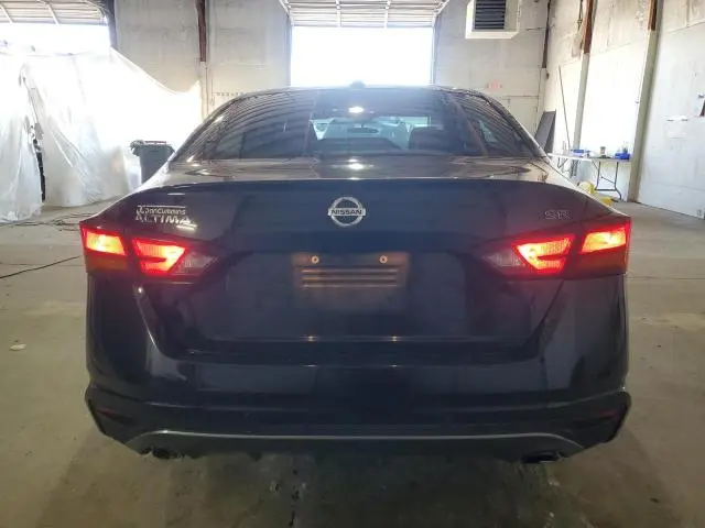 2021 NISSAN ALTIMA SR  