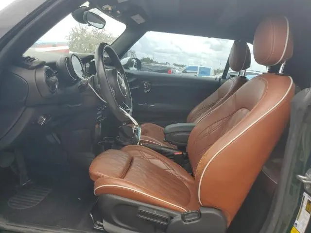 2018 MINI COOPER   