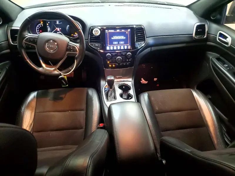 2020 JEEP GRAND CHEROKEE LAREDO  