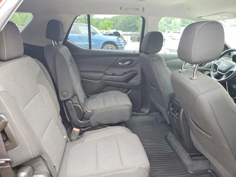 2019 CHEVROLET TRAVERSE LT  