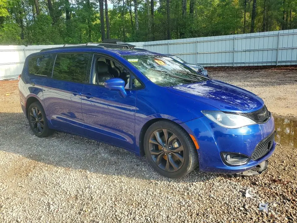 2019 CHRYSLER PACIFICA TOURING L PLUS  
