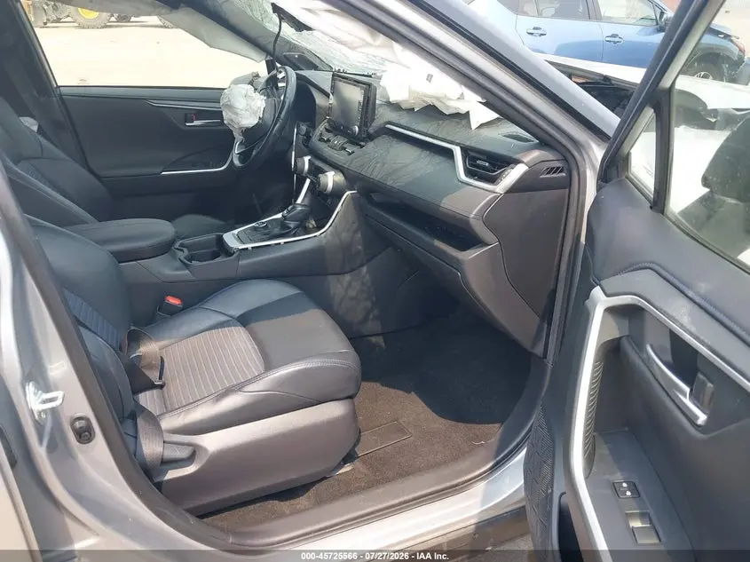 2020 TOYOTA RAV4 HYBRID XSE