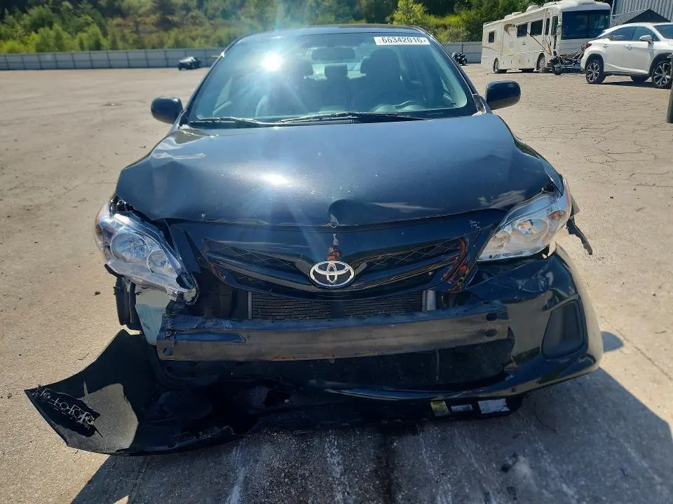 2012 TOYOTA COROLLA LE  