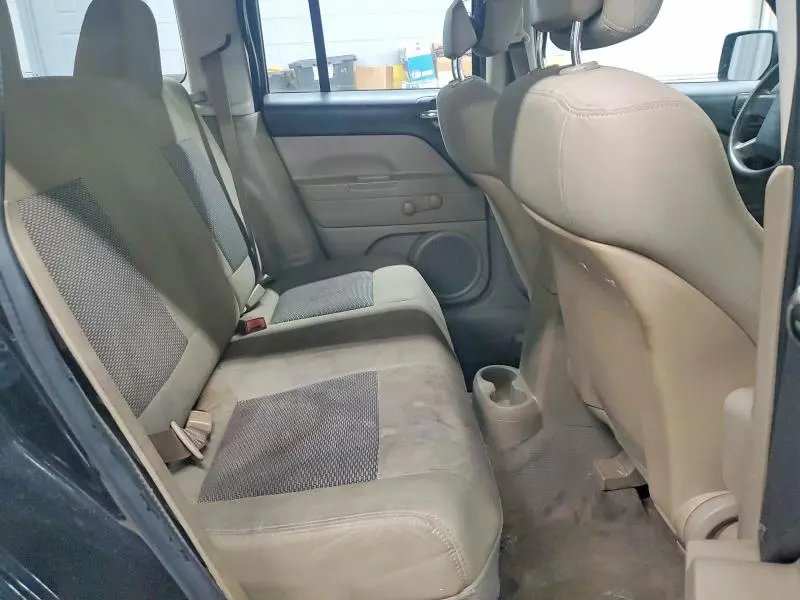 2010 JEEP PATRIOT SPORT  