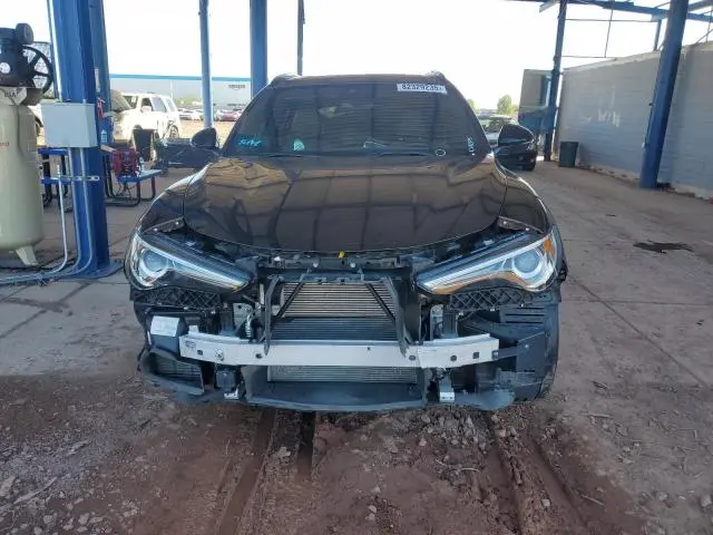 2022 ALFA ROMEO STELVIO TI