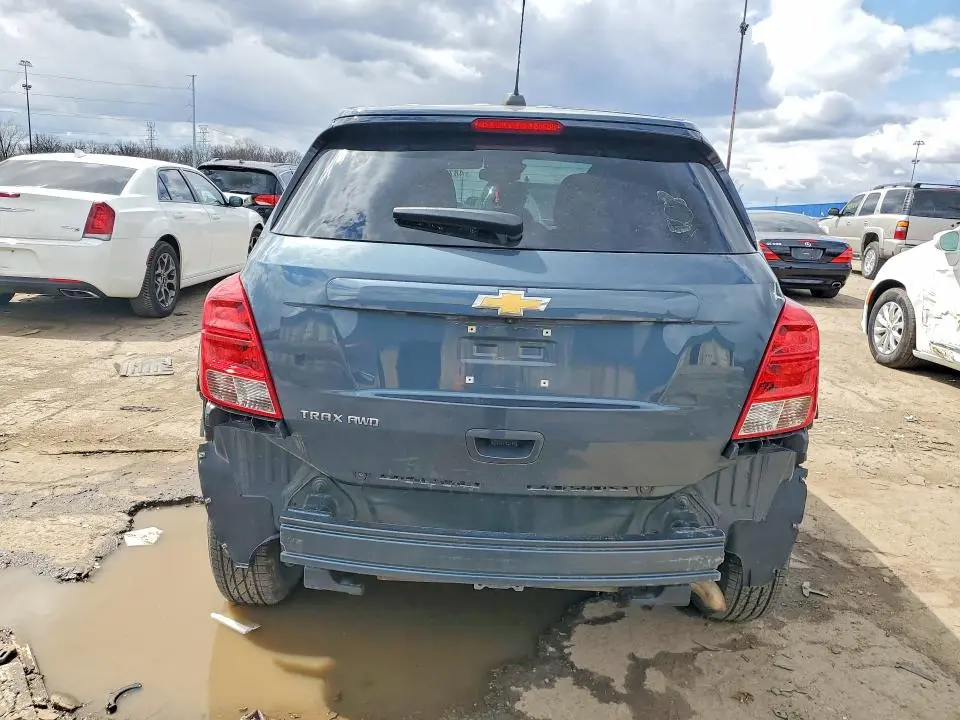 2021 CHEVROLET TRAX LS  