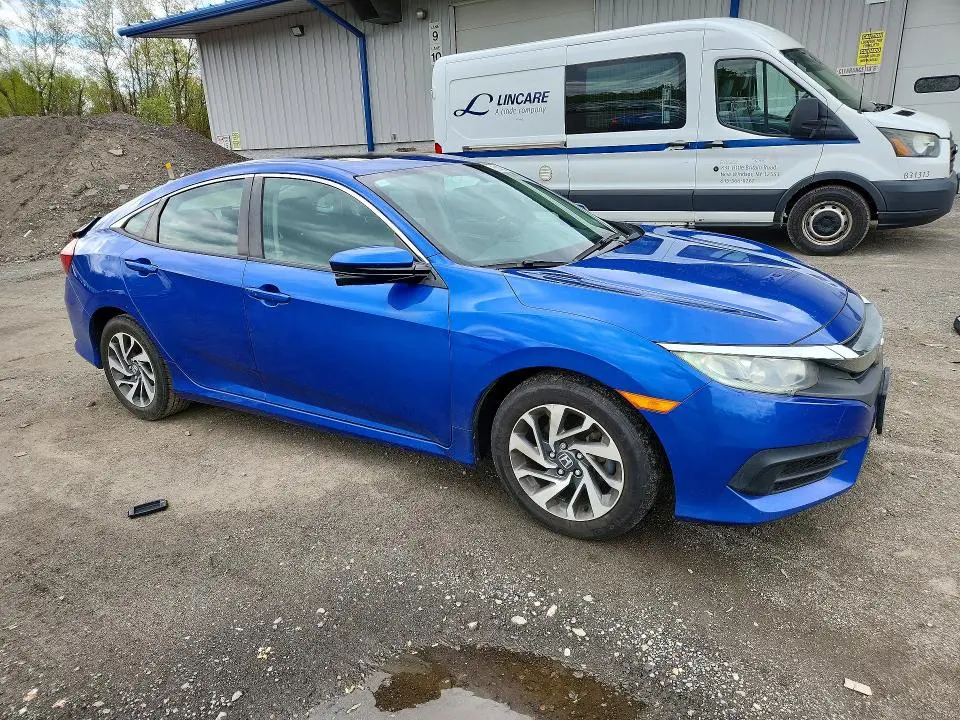 2018 HONDA CIVIC EX  