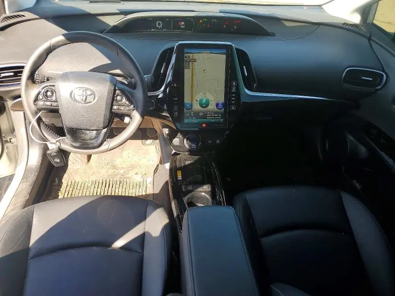 2022 TOYOTA PRIUS   