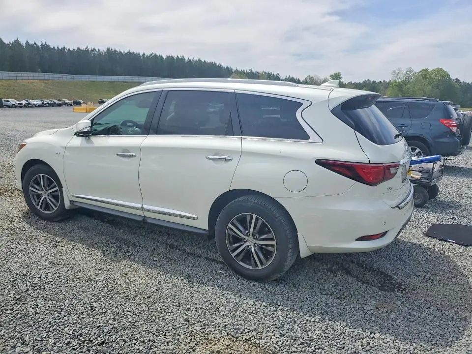 2020 INFINITI QX60 LUXE  
