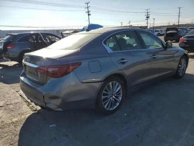 2018 INFINITI Q50 LUXE  