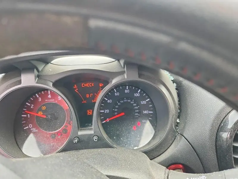 2013 NISSAN JUKE S  