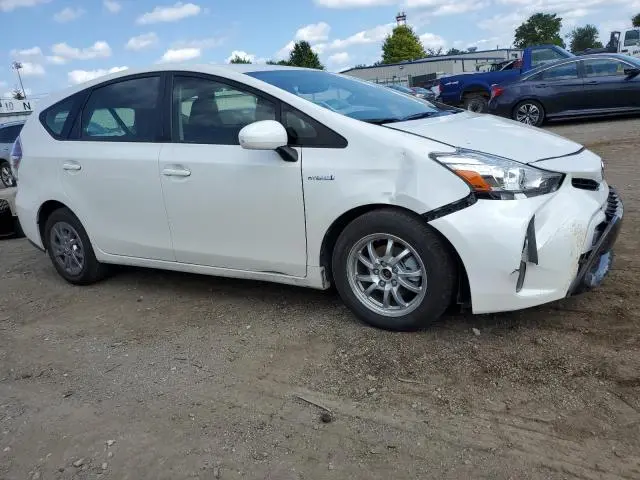 2017 TOYOTA PRIUS V   