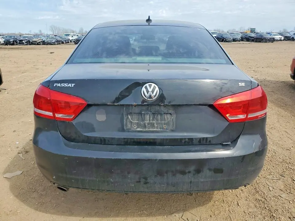 2012 VOLKSWAGEN PASSAT SE  