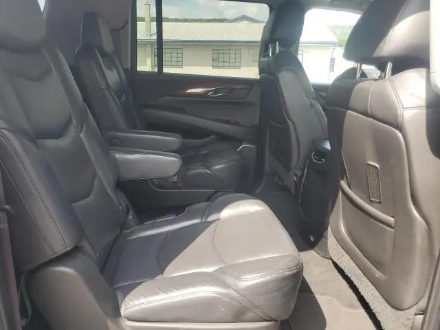 2017 CADILLAC ESCALADE ESV LUXURY  