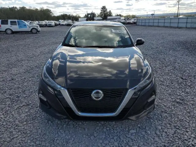 2022 NISSAN ALTIMA SR  