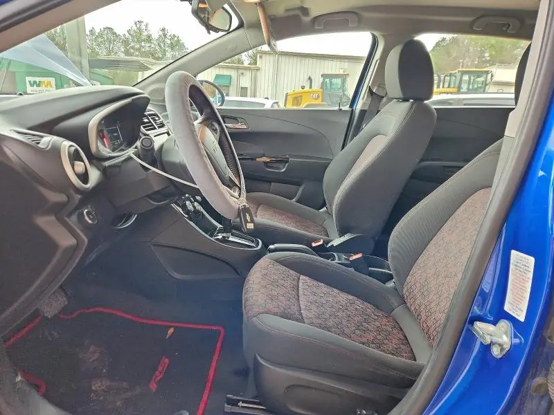 2018 CHEVROLET SONIC LT  