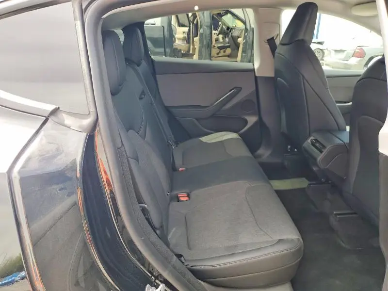 2026 TESLA MODEL Y   