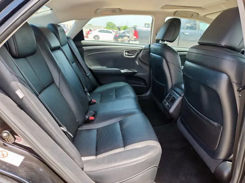 2016 TOYOTA AVALON XLE  