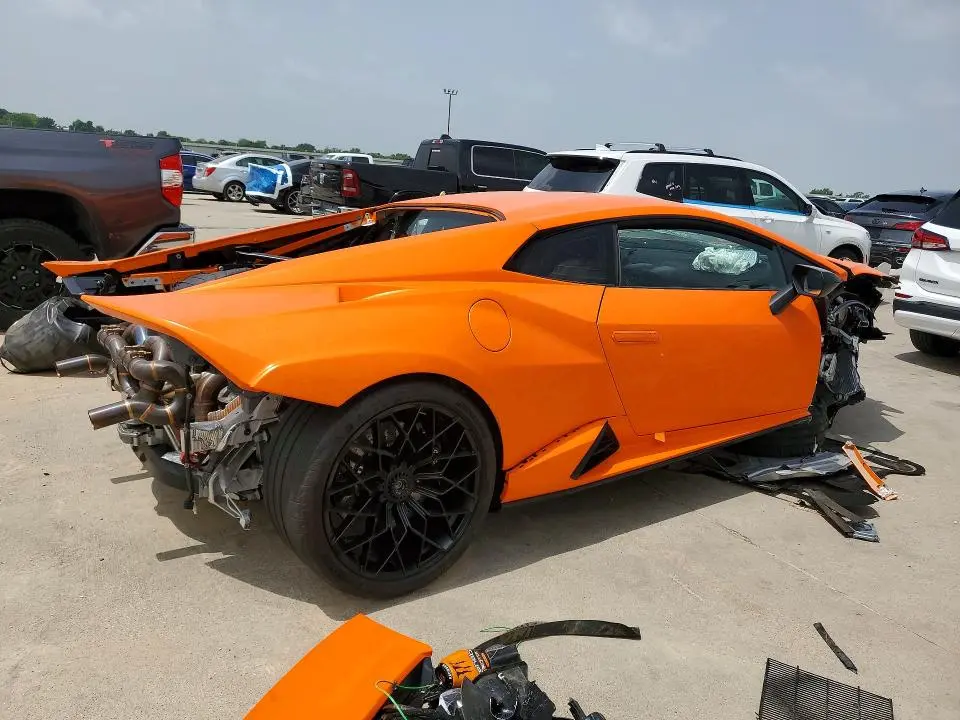 2023 LAMBORGHINI HURACAN STO  