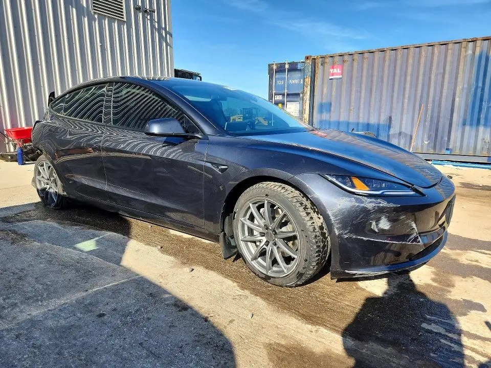 2024 TESLA MODEL 3   