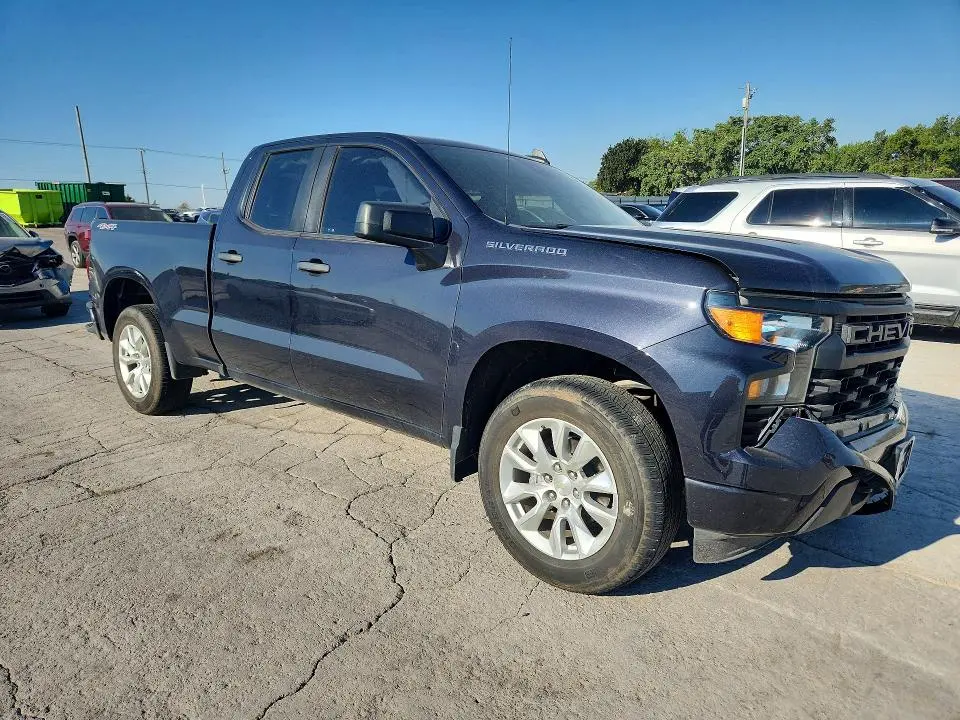 2023 CHEVROLET SILVERADO K1500 CUSTOM  