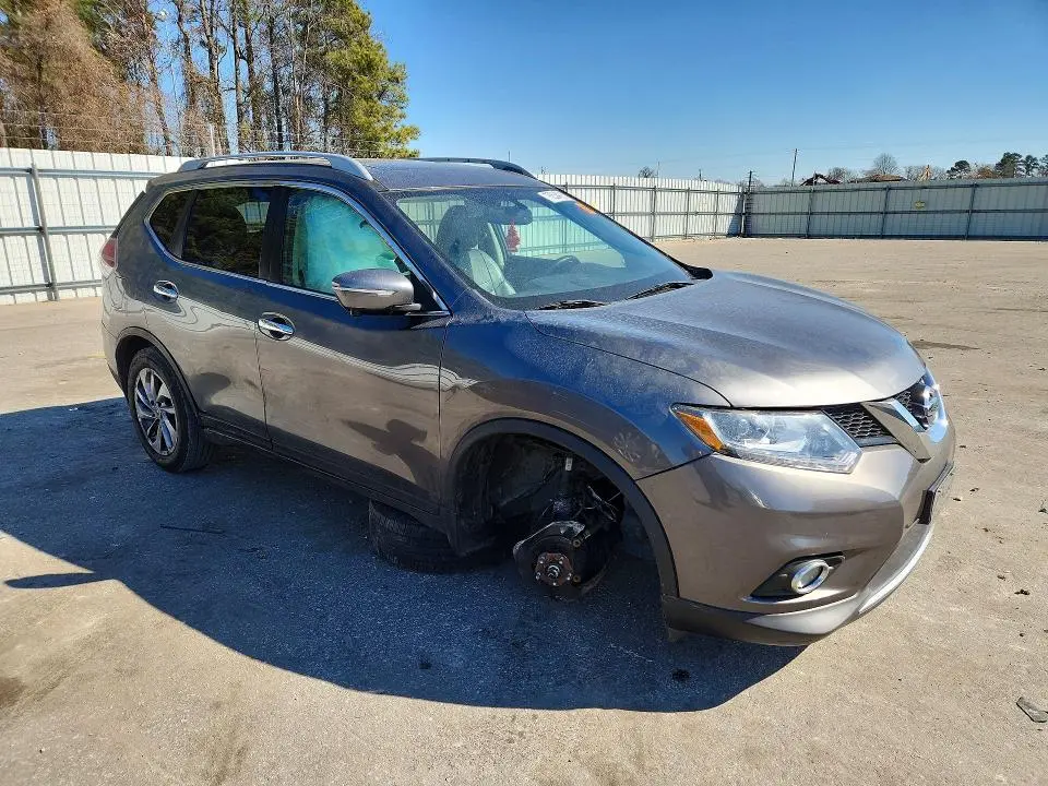 2015 NISSAN ROGUE S  