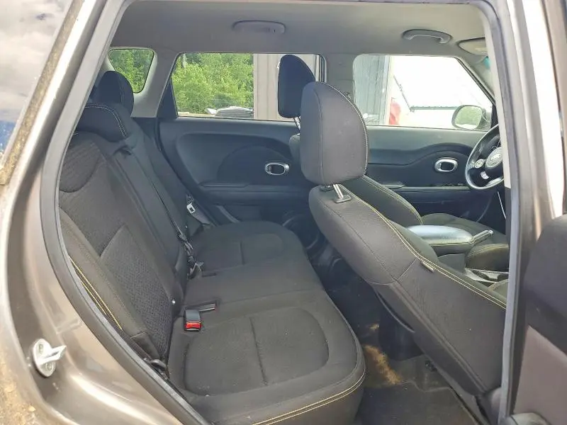 2015 KIA SOUL   
