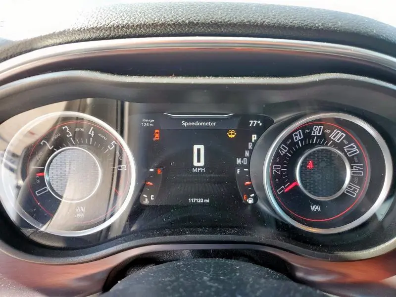 2015 DODGE CHALLENGER SXT  