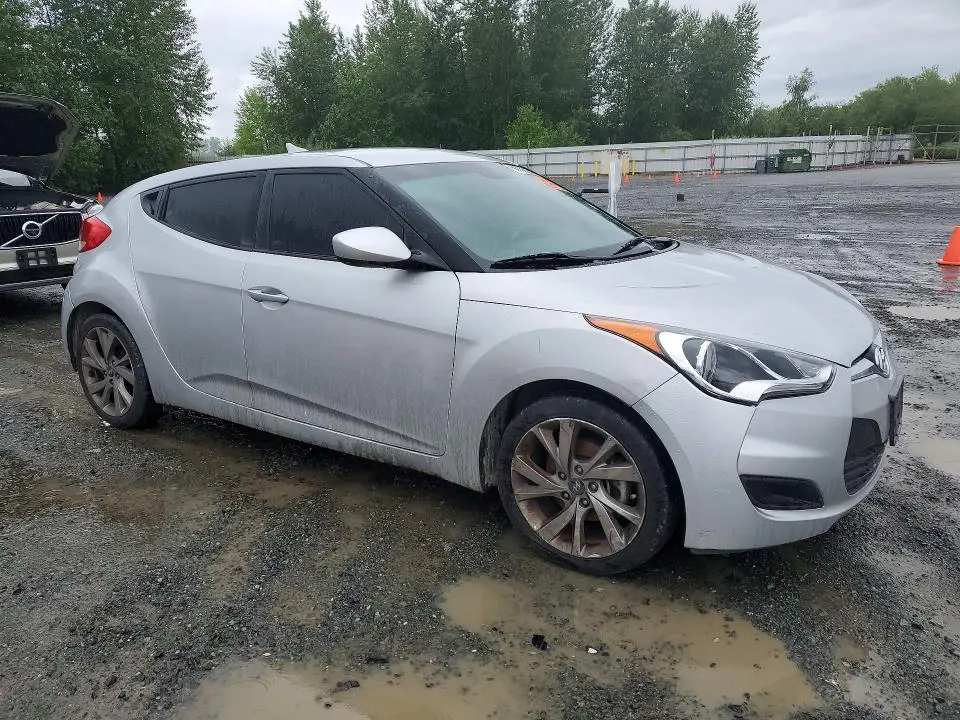 2016 HYUNDAI VELOSTER BASE  